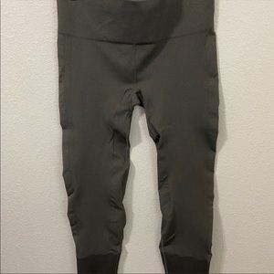 Lululemon compression joggers size 12